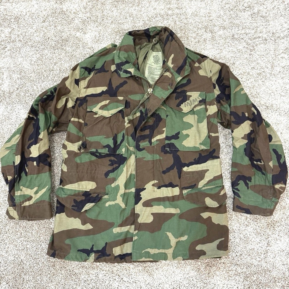 Vintage 80s US Military Cold Weather Field Coat Woodland Camo Size Medium Reg